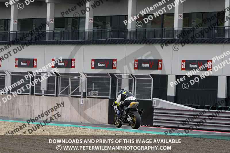 cadwell no limits trackday;cadwell park;cadwell park photographs;cadwell trackday photographs;enduro digital images;event digital images;eventdigitalimages;navarra;no limits trackdays;peter wileman photography;racing digital images;trackday digital images;trackday photos